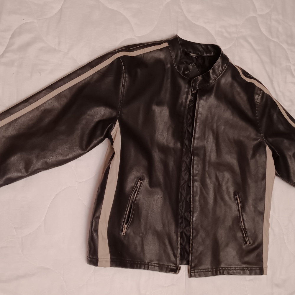 Jacket - Picture 3 of 6